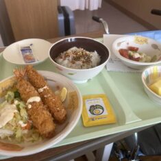 4月8日（火）広島大学病院昼食